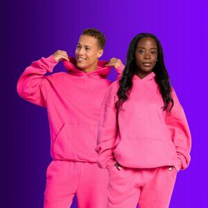 COMFRT - NIB - Minimalist Hoodie - UNISEX - L - HOT PINK